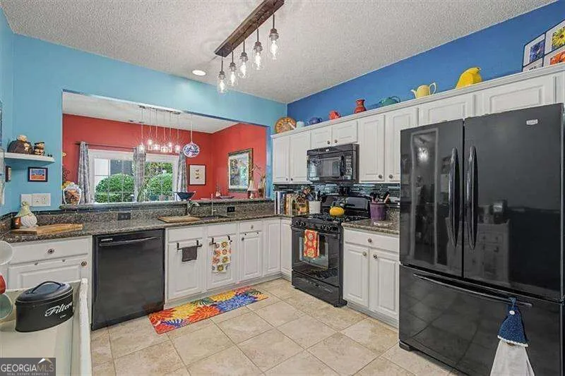 151 Regent PL Woodstock, GA 30188