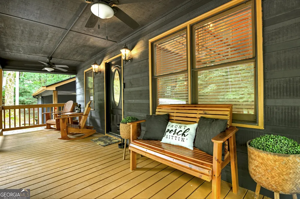 22 Kings CT Ellijay, GA 30540
