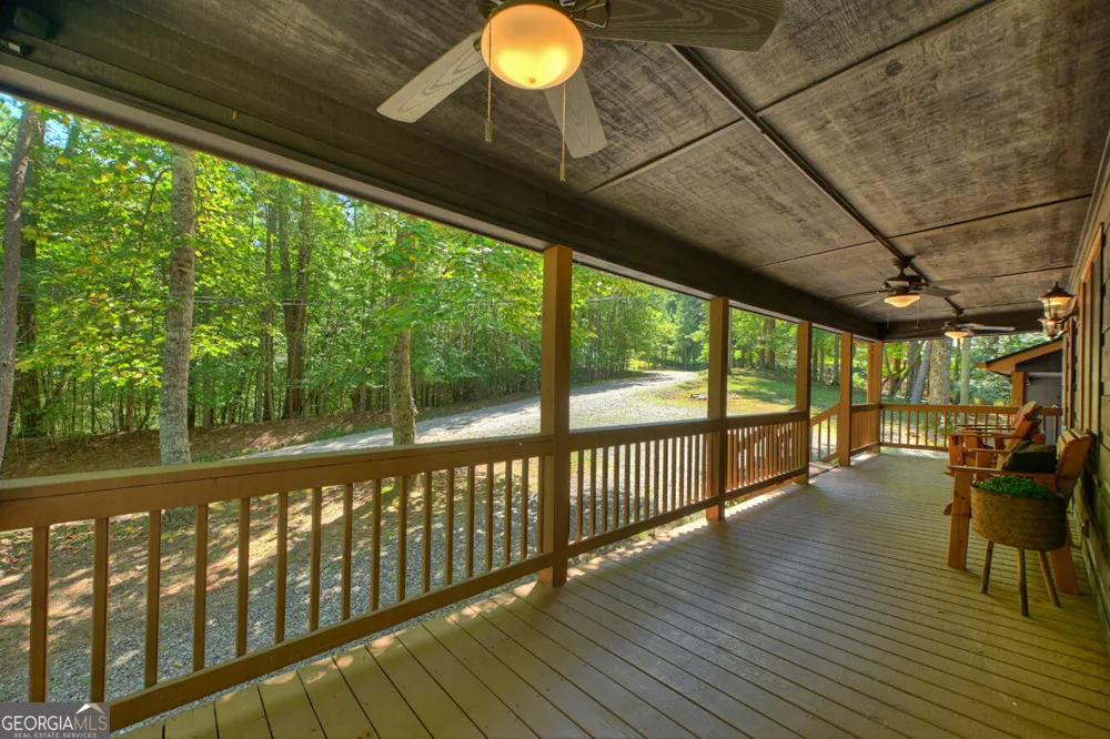 22 Kings CT Ellijay, GA 30540