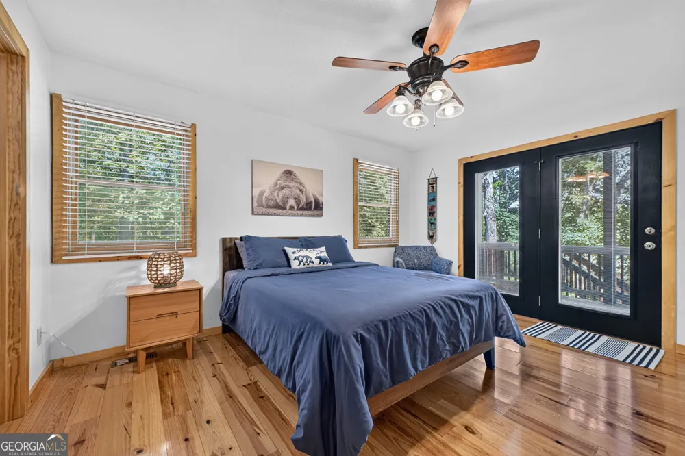 22 Kings CT Ellijay, GA 30540