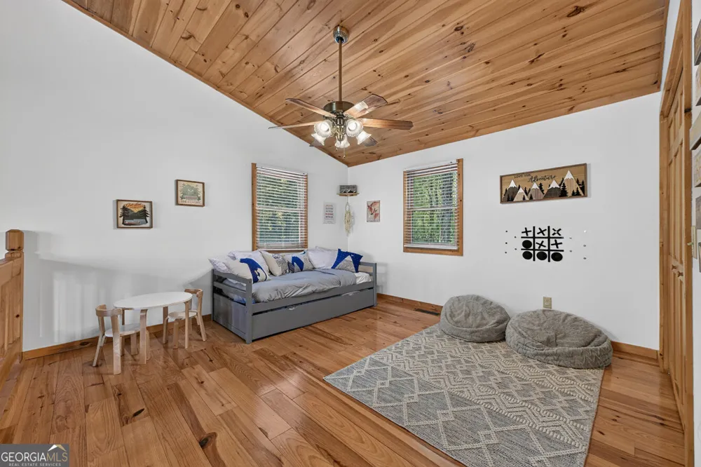 22 Kings CT Ellijay, GA 30540