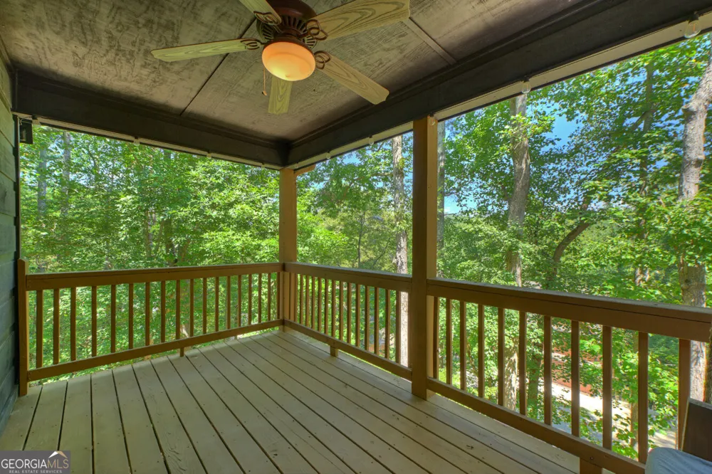 22 Kings CT Ellijay, GA 30540