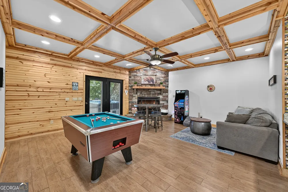 22 Kings CT Ellijay, GA 30540