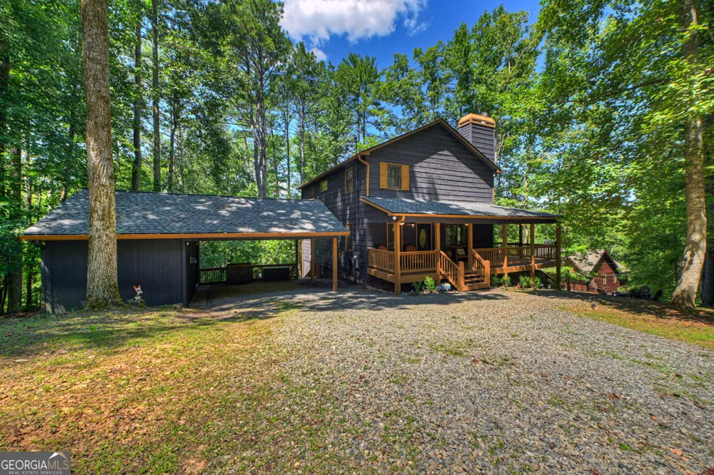 22 Kings CT Ellijay, GA 30540