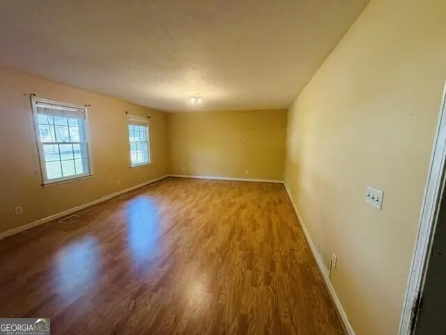 145 W Triple Tree DR Carrollton, GA 30117