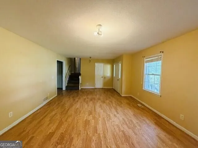 145 W Triple Tree DR Carrollton, GA 30117