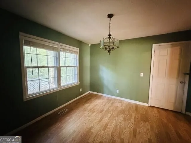 145 W Triple Tree DR Carrollton, GA 30117