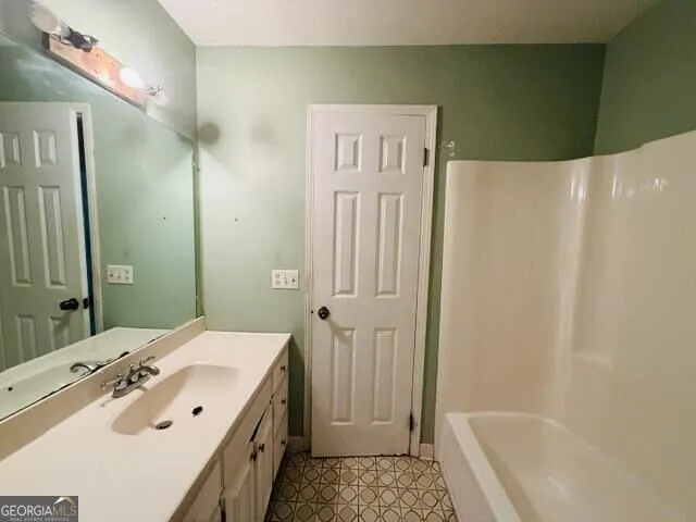145 W Triple Tree DR Carrollton, GA 30117