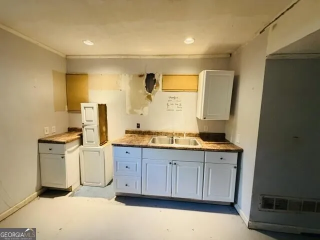 145 W Triple Tree DR Carrollton, GA 30117