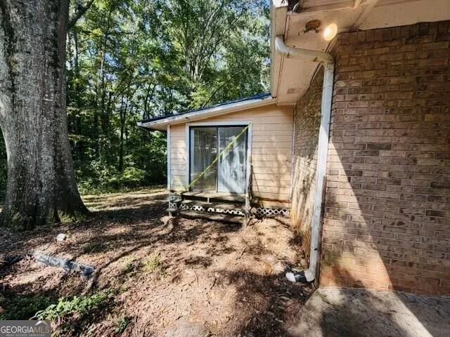 145 W Triple Tree DR Carrollton, GA 30117