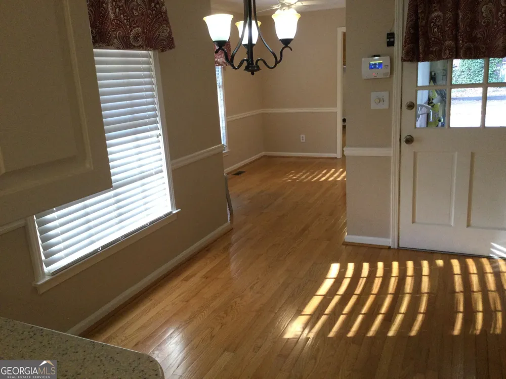 1368 BRANCHWOOD DR Snellville, GA 30078
