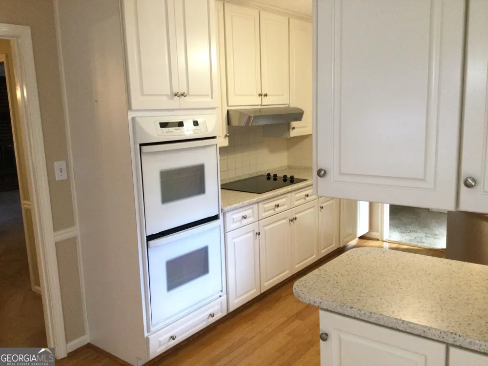 1368 BRANCHWOOD DR Snellville, GA 30078
