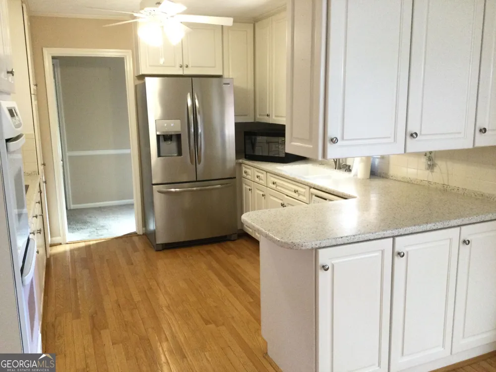 1368 BRANCHWOOD DR Snellville, GA 30078