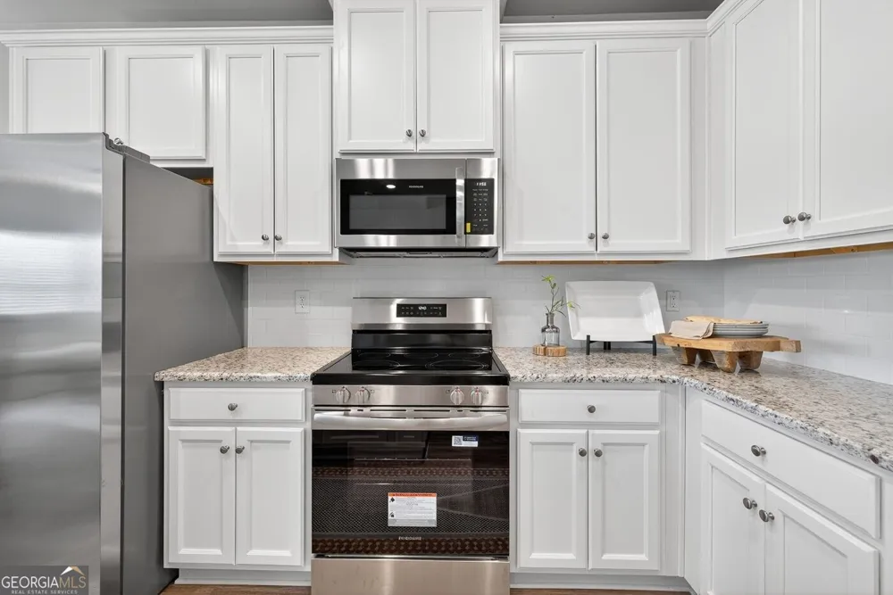 2860 Lillian LN Douglasville, GA 30135