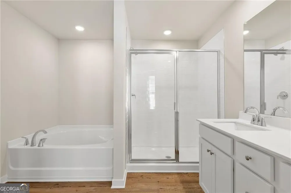 7485 Clover LN Flowery Branch, GA 30542