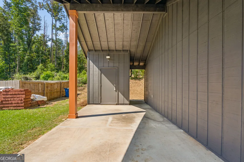 6361 Valley Dale DR Riverdale, GA 30274