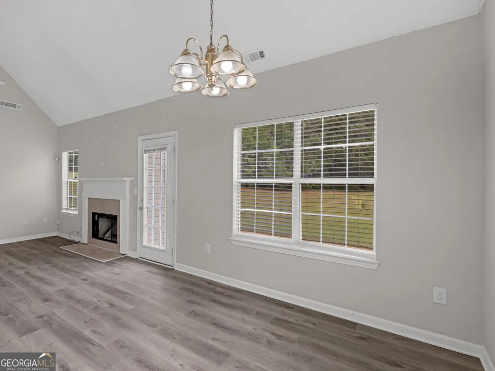 11704 Spring Lake WAY Fayetteville, GA 30215