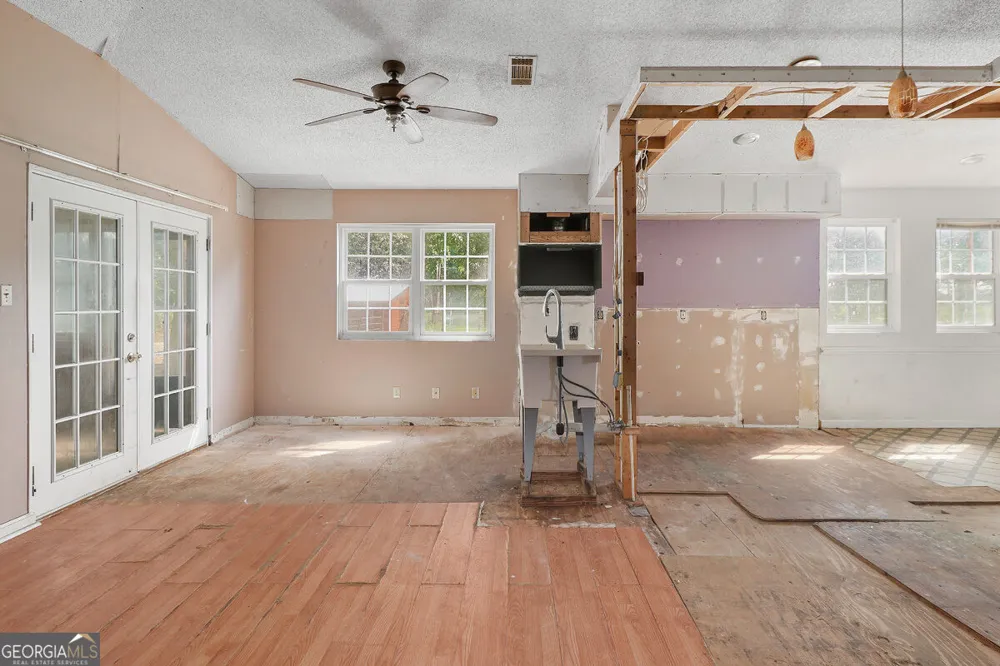 598 Clark RD Guyton, GA 31312