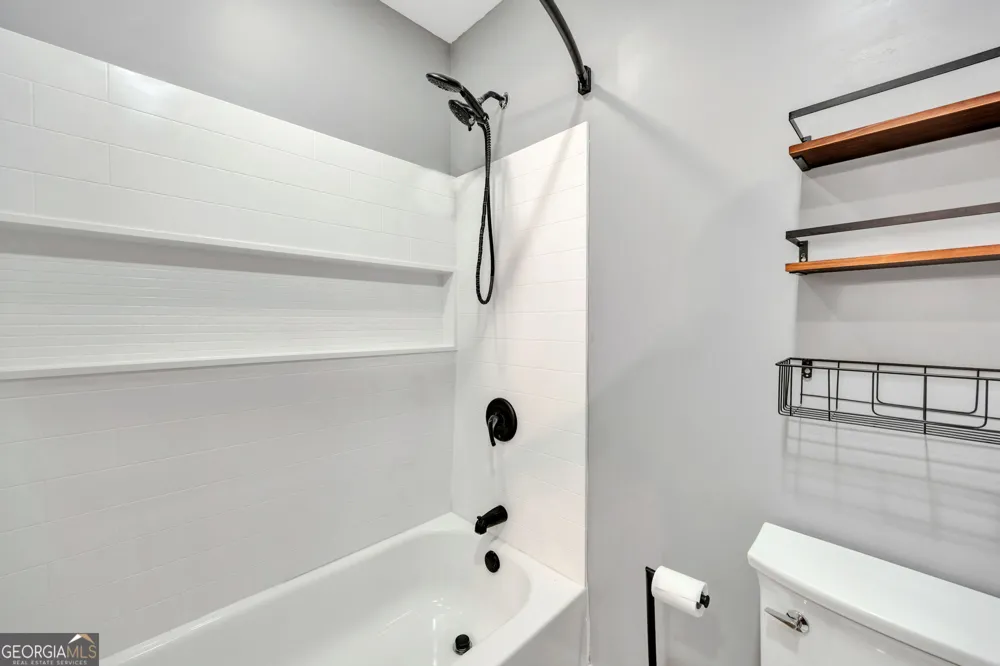 216 Quail TRL Jackson, GA 30233