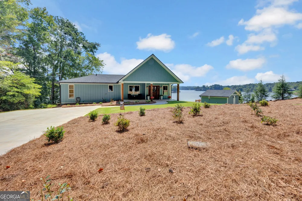 216 Quail TRL Jackson, GA 30233