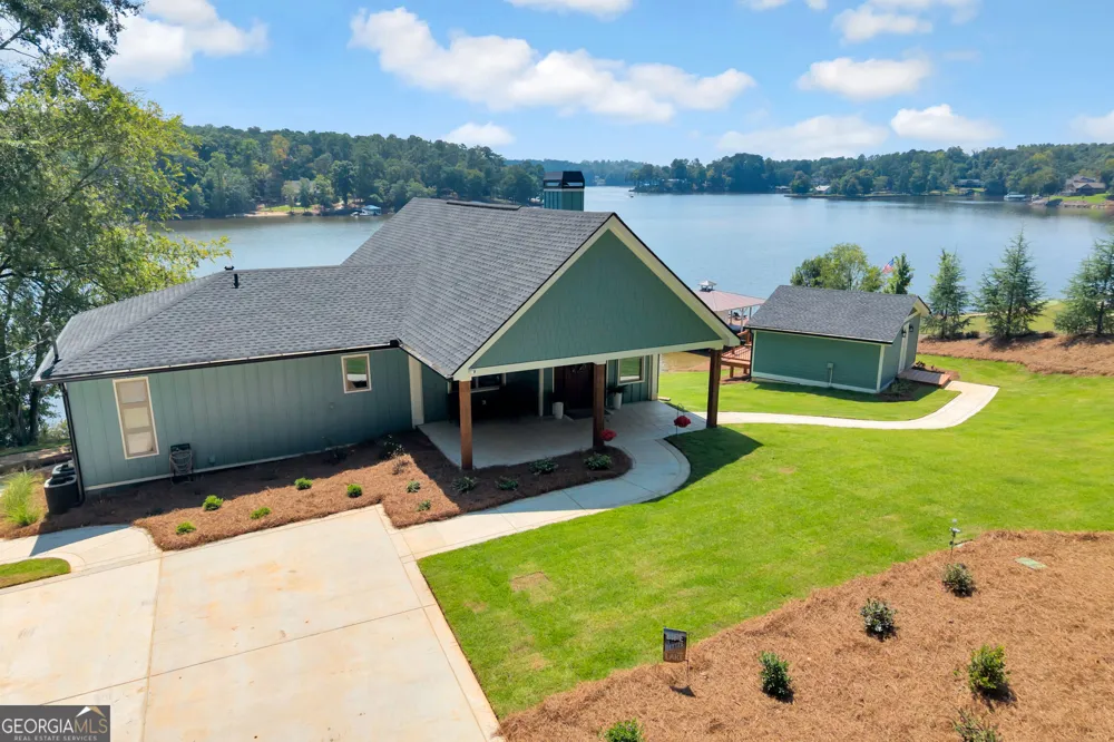 216 Quail TRL Jackson, GA 30233