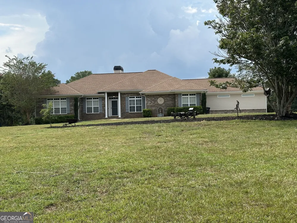 54 Whatley RD Griffin, GA 30224