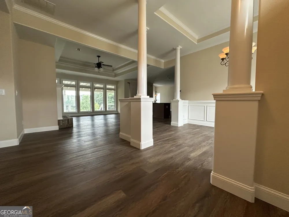 54 Whatley RD Griffin, GA 30224
