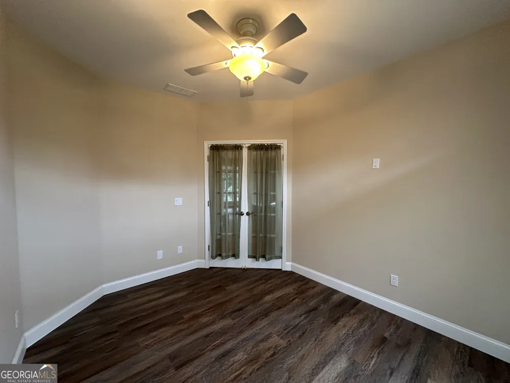 54 Whatley RD Griffin, GA 30224