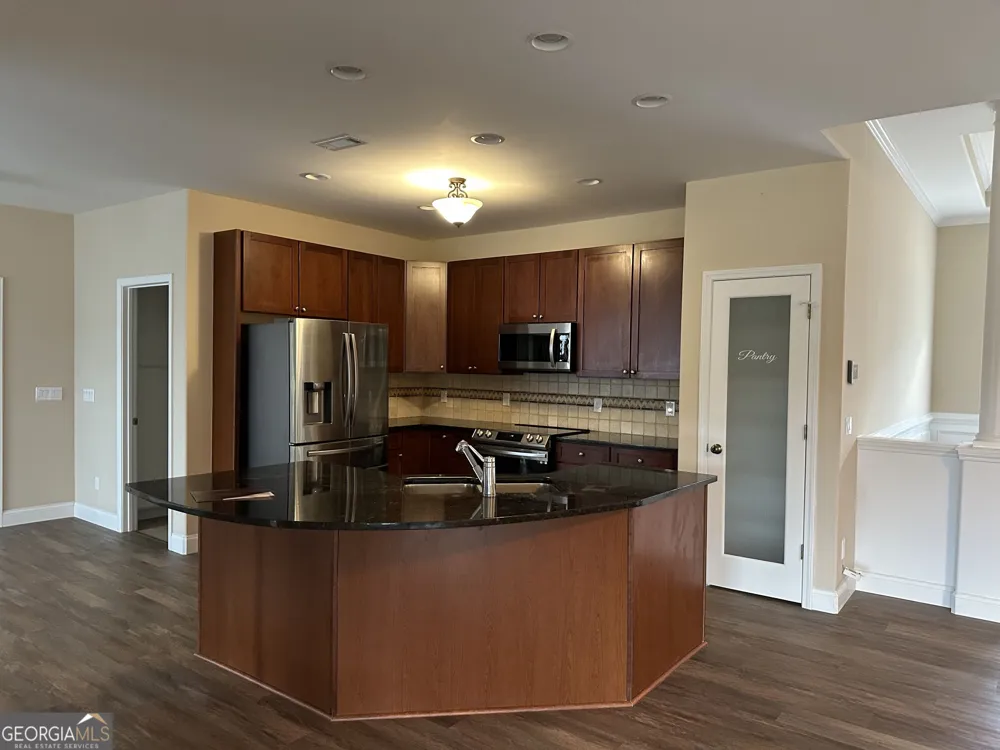 54 Whatley RD Griffin, GA 30224