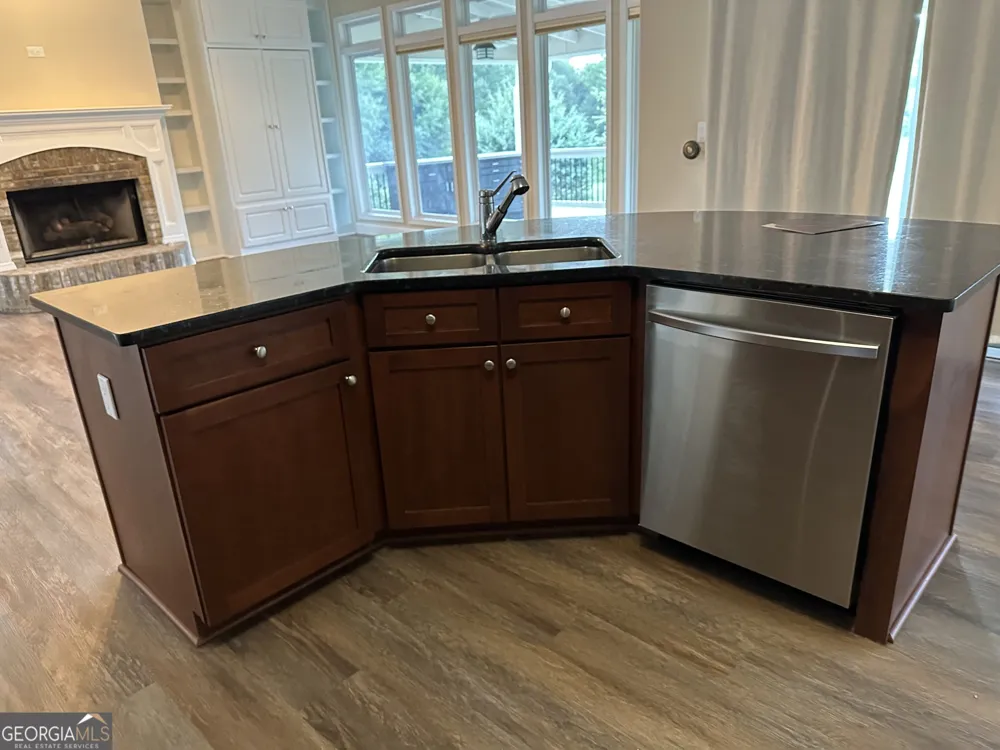 54 Whatley RD Griffin, GA 30224