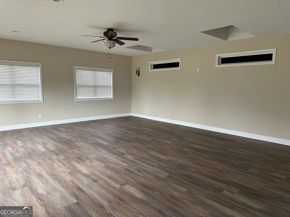 54 Whatley RD Griffin, GA 30224