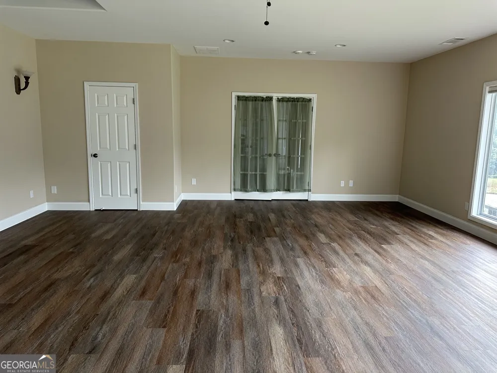 54 Whatley RD Griffin, GA 30224