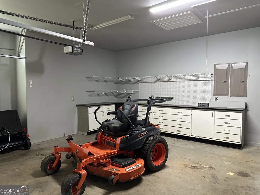 54 Whatley RD Griffin, GA 30224