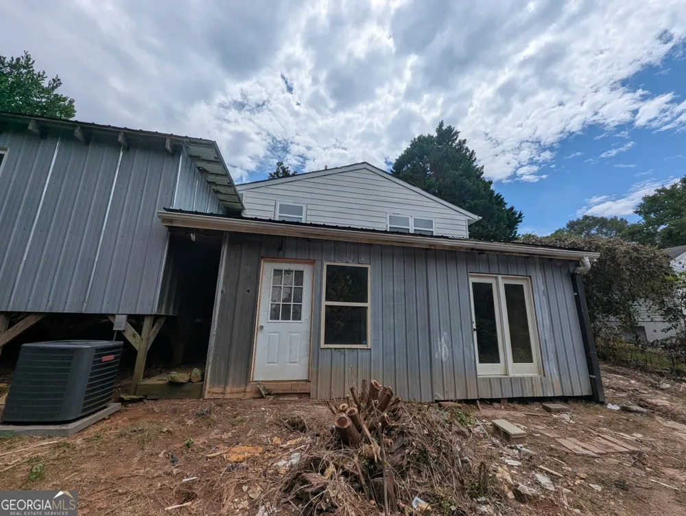 8281 San Jose Trail Jonesboro, GA 30236
