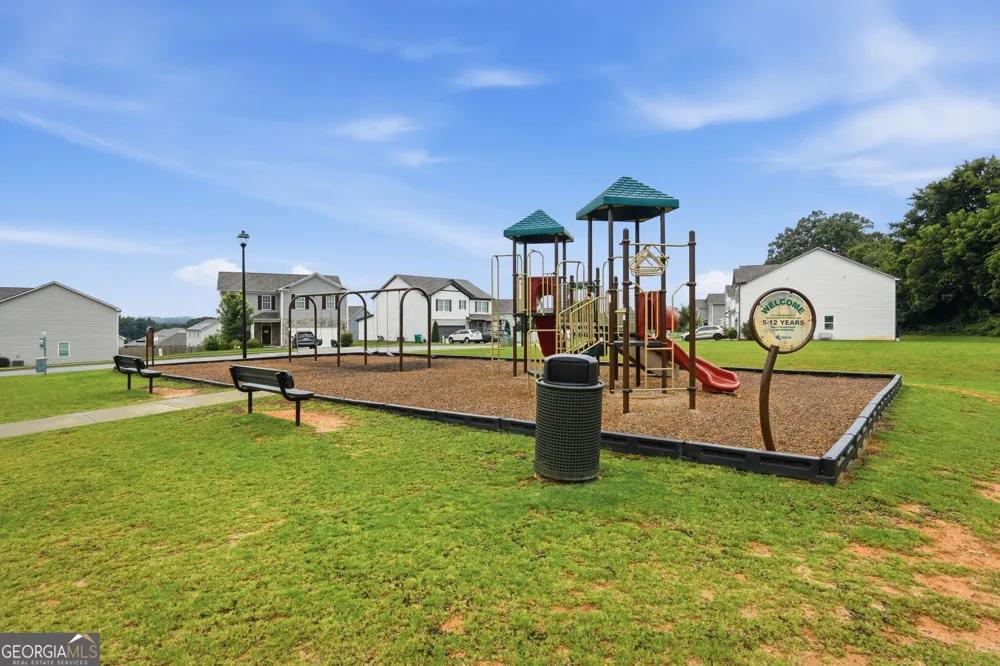 450 Starbuck PKWY Pendergrass, GA 30567