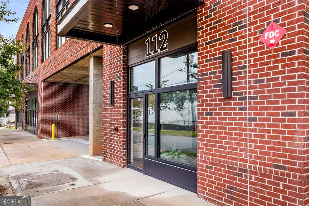 112 Rogers ST Atlanta, GA 30317