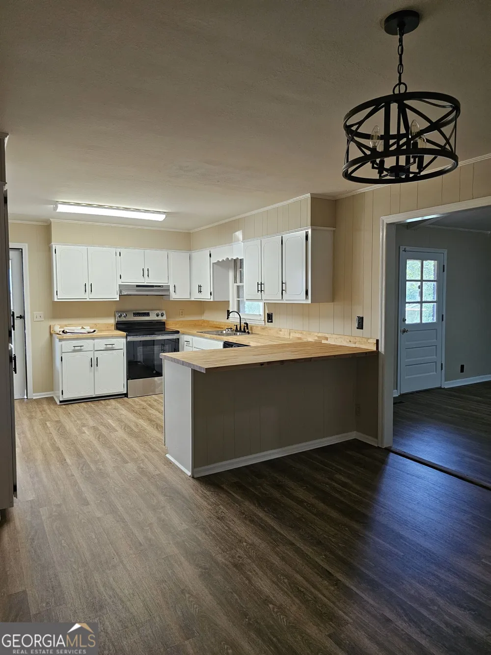 1715 Highland AVE Dublin, GA 31021