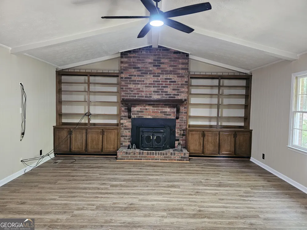1715 Highland AVE Dublin, GA 31021