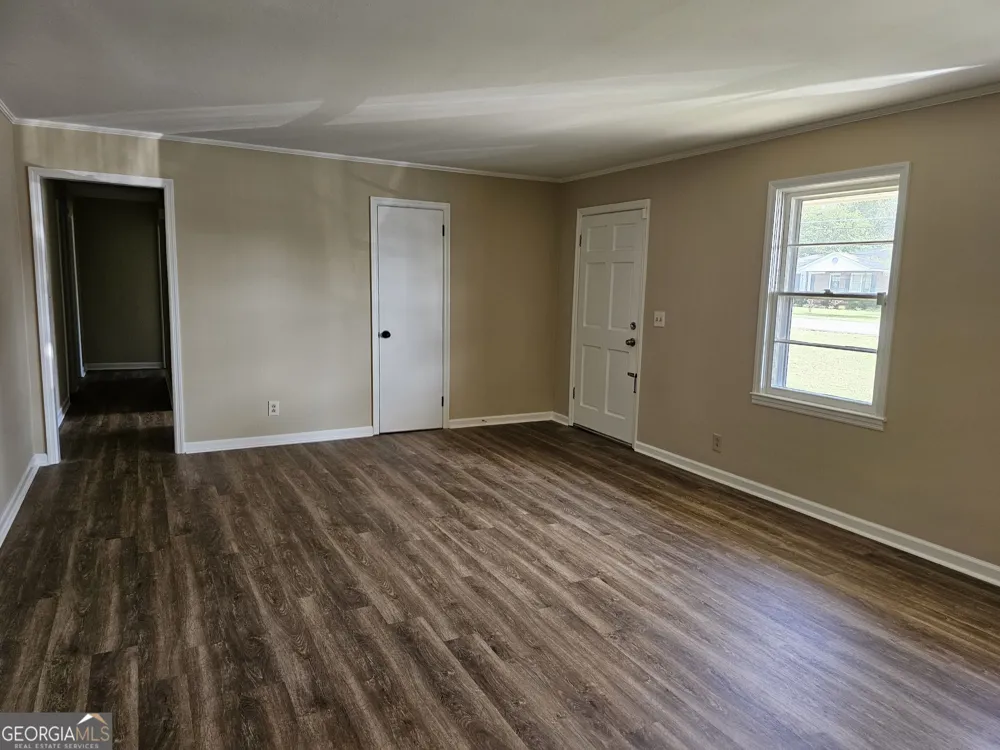 1715 Highland AVE Dublin, GA 31021