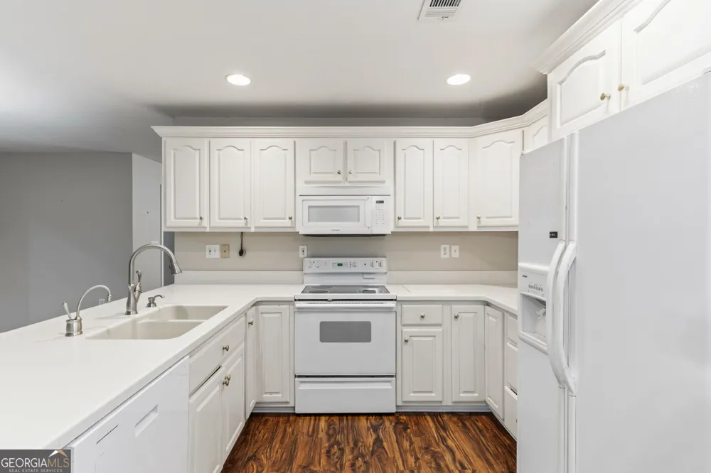 12 Hannah CIR Blue Ridge, GA 30513