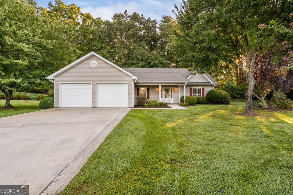 12 Hannah CIR Blue Ridge, GA 30513