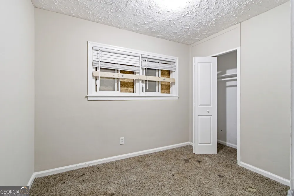 1883 Cindy DR Decatur, GA 30032