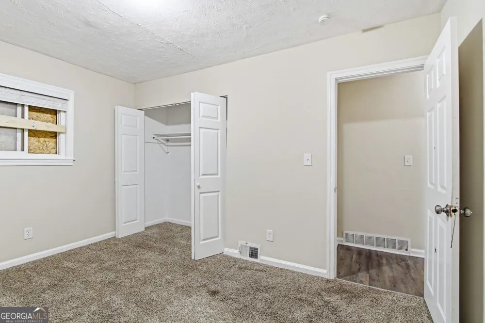 1883 Cindy DR Decatur, GA 30032