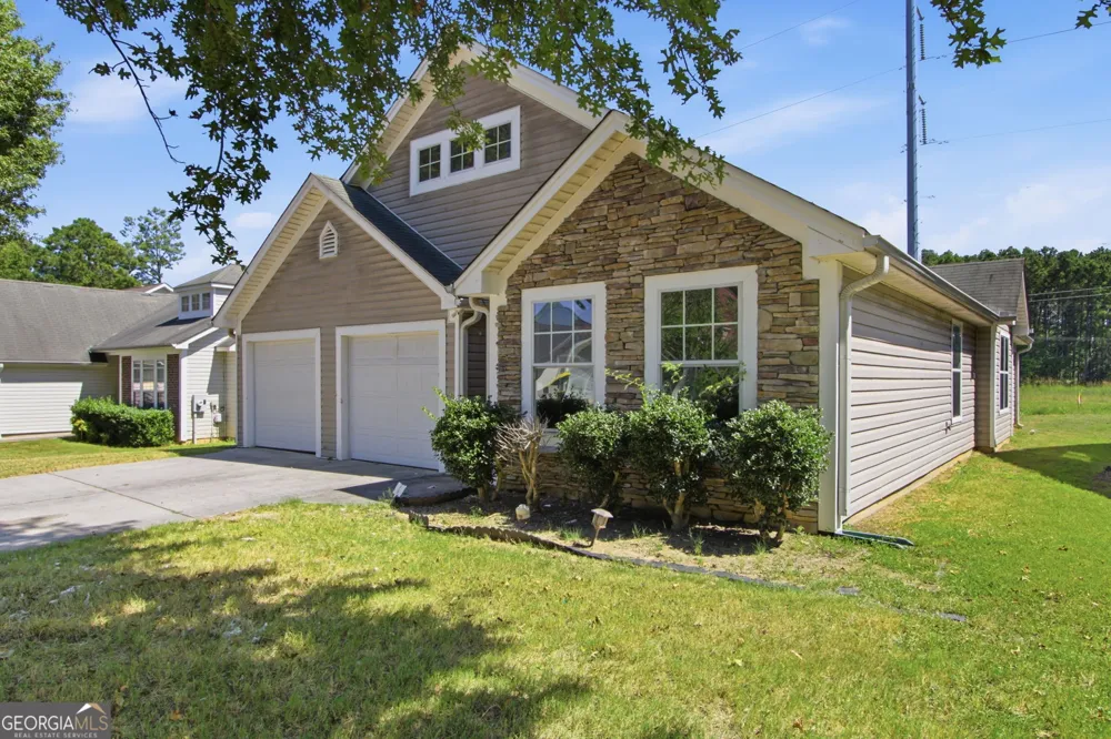 66 Camden WAY Fairburn, GA 30213