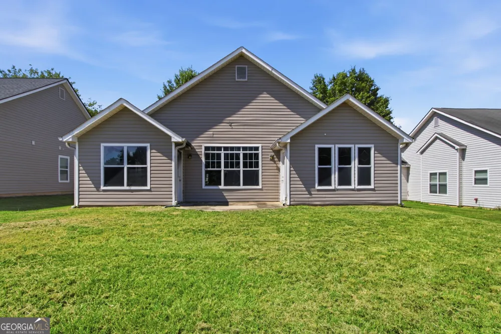 66 Camden WAY Fairburn, GA 30213