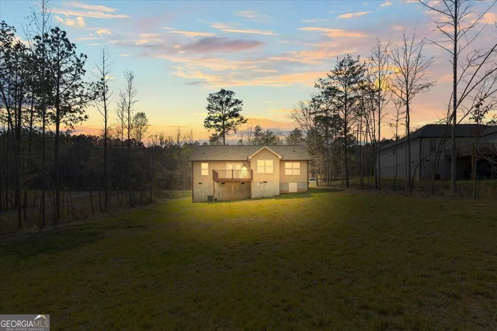 818 Bridges Road Rocky Face, GA 30740