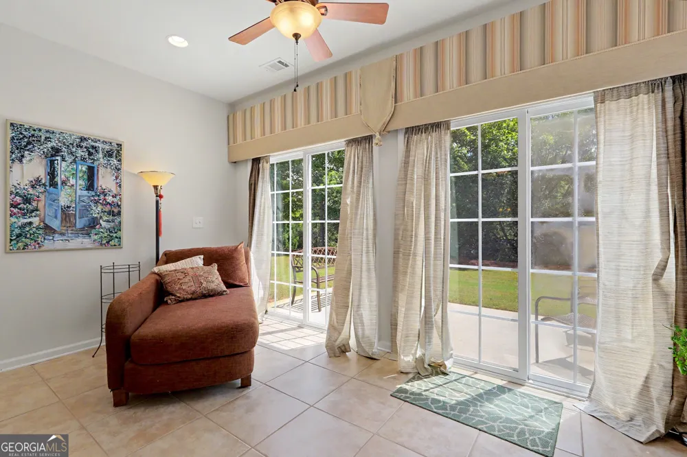 102 Magic Lily DR Griffin, GA 30223