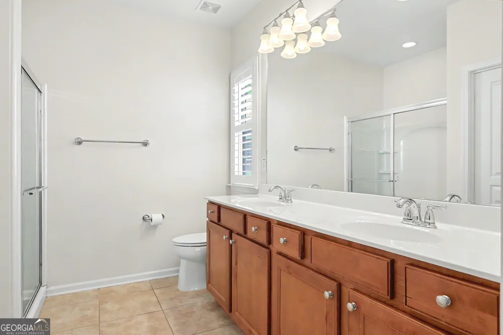 102 Magic Lily DR Griffin, GA 30223