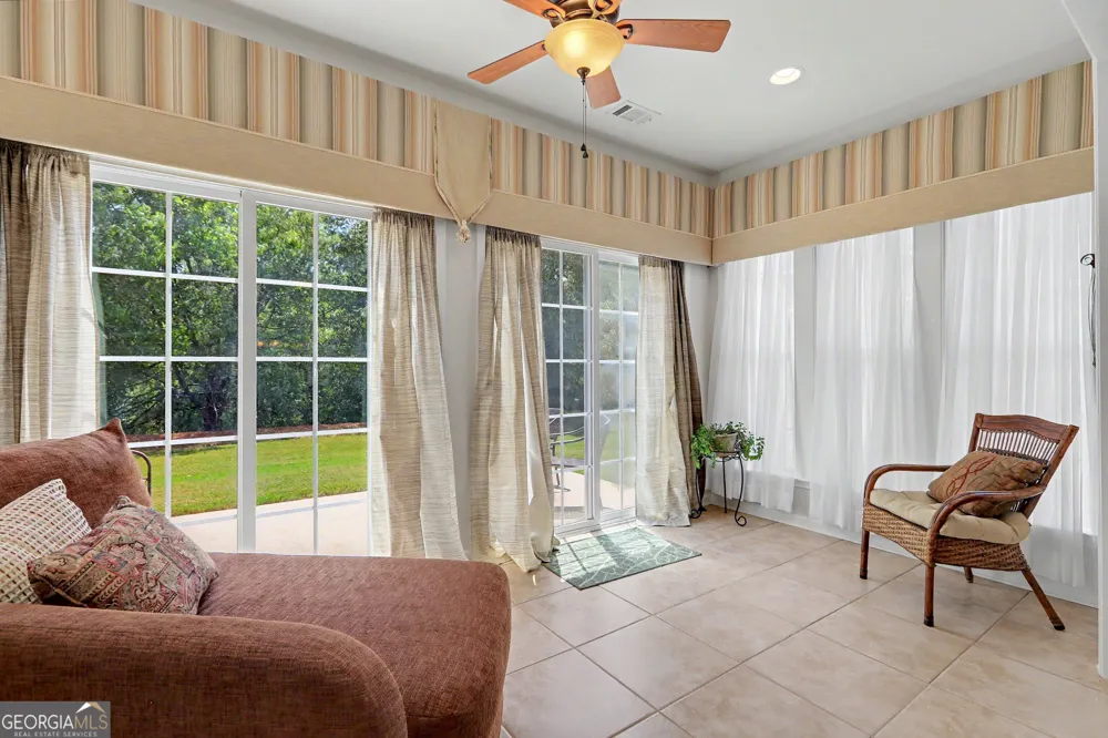 102 Magic Lily DR Griffin, GA 30223