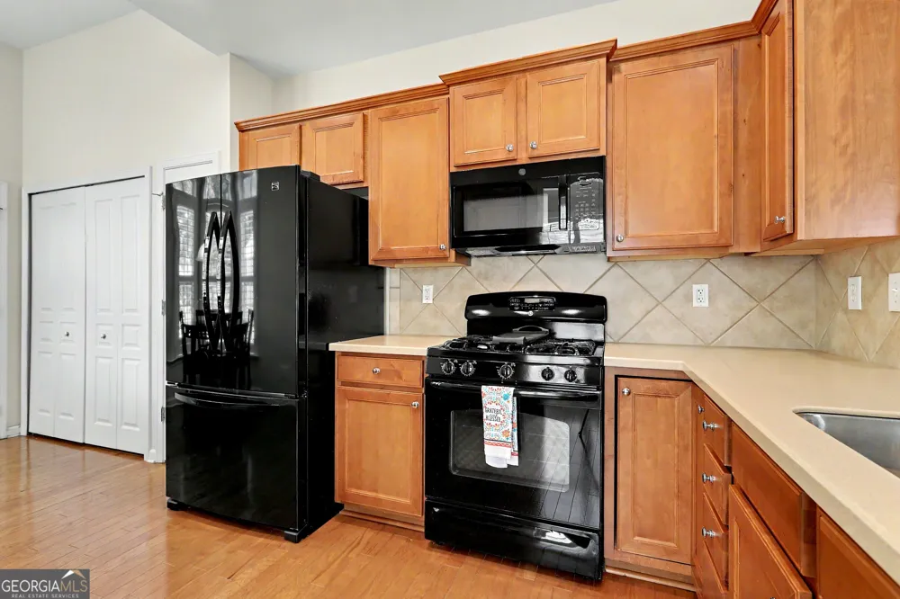 102 Magic Lily DR Griffin, GA 30223